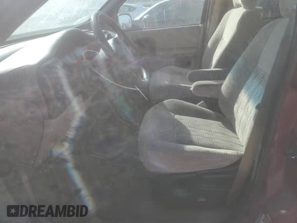 2004 Chevrolet Venture LS с VIN 1GNDX03E34D232151, выставлен на аукционе Copart как лот 77205384 с пробегом 151 035 миль миль и Списание • Salvage title. История ставок и продаж доступна на DreamBid. Изображение 7.