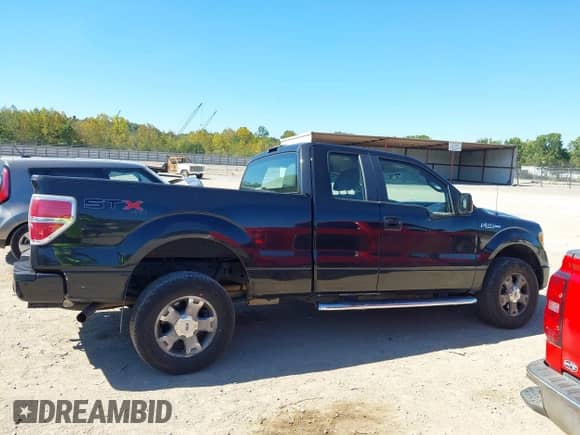 2010 Ford F-150 XL z VIN 1FTEX1E84AFD28770, wystawiony jako IAAI lot #43320606 z przebiegiem 109 728 mil mil oraz . Historia ofert i sprzedaży dostępna na DreamBid. Obrazek 13.