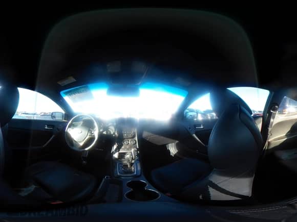 2014 Hyundai Genesis Coupe Ultimate с VIN KMHHU6KJ2EU115341, выставлен на аукционе IAAI как лот 43487171 с пробегом 59 576 миль миль и . История ставок и продаж доступна на DreamBid. Изображение 18.