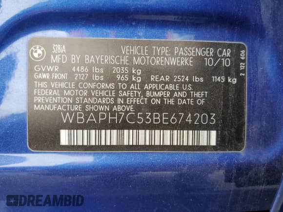 2011 BMW 3 Series 328i с VIN WBAPH7C53BE674203, выставлен на аукционе Copart как лот 83991035 с пробегом 122 936 миль миль и Списание • Salvage title. История ставок и продаж доступна на DreamBid. Изображение 12.