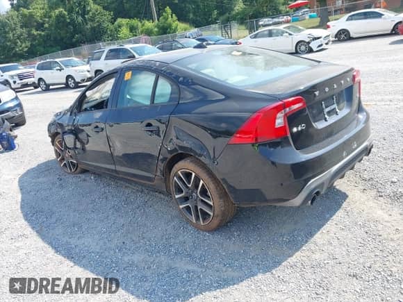 2017 Volvo S60 Dynamic с VIN YV126MFL0H2435319, выставлен на аукционе IAAI как лот 42604929 с пробегом 36 174 миль миль и . История ставок и продаж доступна на DreamBid. Изображение 3.