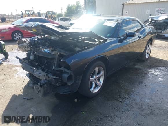 2019 Dodge Challenger SXT с VIN 2C3CDZAGXKH532019, выставлен на аукционе IAAI как лот 43369384 с пробегом 111 218 миль миль и . История ставок и продаж доступна на DreamBid. Изображение 2.