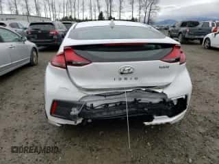 2020 Hyundai Ioniq SE с VIN KMHC75LC6LU209473, выставлен на аукционе Copart как лот 46260164 с пробегом 5 134 миль миль и . История ставок и продаж доступна на DreamBid. Изображение 6.