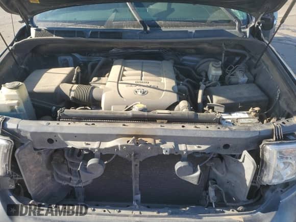 2010 Toyota Tundra Limited с VIN 5TFHY5F19AX120705, выставлен на аукционе Copart как лот 81322304 с пробегом 265 114 миль миль и Списание • Salvage title. История ставок и продаж доступна на DreamBid. Изображение 12.