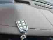 2017 Cadillac Escalade ESV Luxury z VIN 1GYS4HKJ4HR120256, wystawiony jako IAAI lot #42561194 z przebiegiem 165 482 mil mil oraz . Historia ofert i sprzedaży dostępna na DreamBid. Obrazek 11.