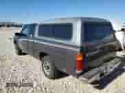 1995 Nissan Frontier XE z VIN 1N6HD16S6SC450675, wystawiony jako Copart lot #88047365 z przebiegiem 193 820 mil mil oraz Czysty tytuł • Clean title. Historia ofert i sprzedaży dostępna na DreamBid. Obrazek 2.