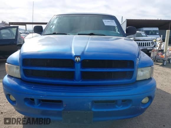 1999 Dodge 1500 с VIN 3B7HC13Z2XG197088, выставлен на аукционе IAAI как лот 41686269 с пробегом 210 662 миль миль и . История ставок и продаж доступна на DreamBid. Изображение 12.