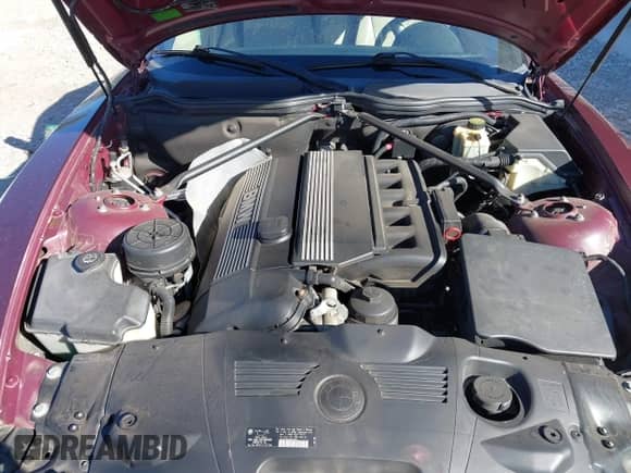 2005 BMW Z4 2.5i с VIN 4USBT33565LR70847, выставлен на аукционе IAAI как лот 41761019 с пробегом 129 341 миль миль и . История ставок и продаж доступна на DreamBid. Изображение 10.