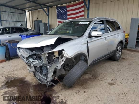 2020 Mitsubishi Outlander SE with VIN JA4AD3A34LJ000854, listed as a Copart auction lot 80376935 with 123,035 mi miles and Clean title. Bid and sale history available at DreamBid. Image 1.