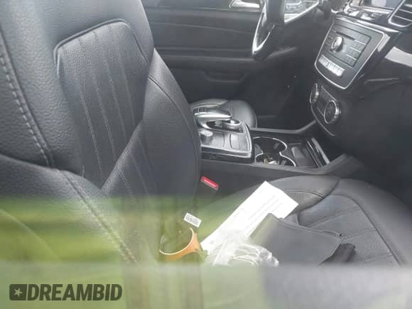 2017 Mercedes-Benz GLS 450 с VIN 4JGDF6EE9HA858026, выставлен на аукционе IAAI как лот 42536249 с пробегом 104 929 миль миль и . История ставок и продаж доступна на DreamBid. Изображение 5.
