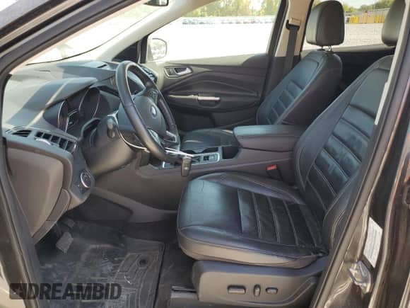 2017 Ford Escape Titanium с VIN 1FMCU9JDXHUD75370, выставлен на аукционе Copart как лот 80217015 с пробегом 145 360 миль миль и Списание • Salvage title. История ставок и продаж доступна на DreamBid. Изображение 7.