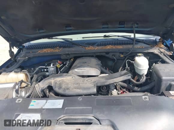 2005 Chevrolet Suburban Z71 с VIN 3GNFK16Z45G143706, выставлен на аукционе IAAI как лот 42490777 с пробегом 311 368 миль миль и . История ставок и продаж доступна на DreamBid. Изображение 10.