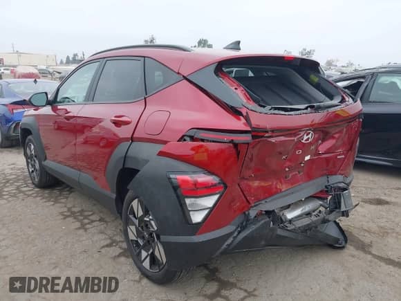 2024 Hyundai Kona SEL с VIN KM8HCCAB8RU051517, выставлен на аукционе IAAI как лот 43077345 с пробегом 14 994 миль миль и . История ставок и продаж доступна на DreamBid. Изображение 3.