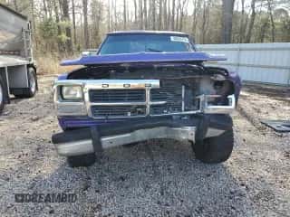 1992 Dodge D/W 250 with VIN 3B7KM23C8NM516058, listed as a Copart auction lot 46529115 with 279,999 mi miles and Salvage title. Bid and sale history available at DreamBid. Image 5.