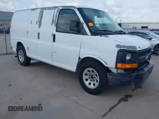 2009 Chevrolet Express Cargo с VIN 1GCFG15X991123160, выставлен на аукционе IAAI как лот 42358352 с пробегом 168 619 миль миль и . История ставок и продаж доступна на DreamBid. Изображение 1.