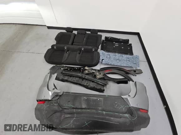 2025 Chevrolet Equinox EV LT с VIN 3GN7DLRP4SS153651, выставлен на аукционе Copart как лот 84563695 с пробегом 13 569 миль миль и Чистый • Clean title. История ставок и продаж доступна на DreamBid. Изображение 12.