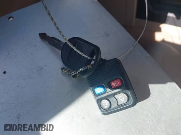 2007 Ford Mustang Deluxe с VIN 1ZVFT80N075289029, выставлен на аукционе IAAI как лот 43347766 с пробегом 97 769 миль миль и . История ставок и продаж доступна на DreamBid. Изображение 11.