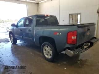 2007 Chevrolet Silverado 1500 1LT z VIN 2GCEK13M571733180, wystawiony jako Copart lot #87206355 z przebiegiem 220 182 mil mil oraz Szkoda całkowita • Salvage title. Historia ofert i sprzedaży dostępna na DreamBid. Obrazek 2.