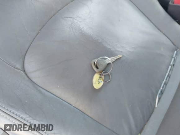 2000 Honda Accord EX with VIN 1HGCG5666YA086598, listed as a IAAI auction lot 43093529 with 137,049 mi miles and . Bid and sale history available at DreamBid. Image 11.