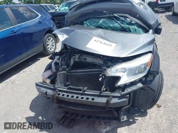 2016 Nissan Note S with VIN 3N1CE2CPXGL379303, listed as a IAAI auction lot 42763649 with Not provided miles and . Bid and sale history available at DreamBid. Image 11.