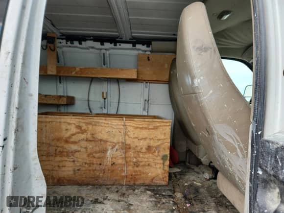 2011 Chevrolet Express Cargo z VIN 1GCZGTCGXB1115862, wystawiony jako Copart lot #71865445 z przebiegiem Nie podano mil oraz Czysty tytuł • Clean title. Historia ofert i sprzedaży dostępna na DreamBid. Obrazek 11.