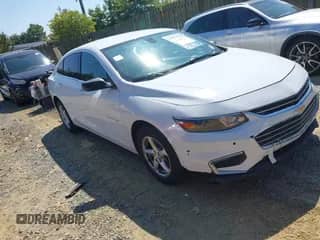 2018 Chevrolet Malibu LS z VIN 1G1ZB5ST5JF184350, wystawiony jako IAAI lot #43258357 z przebiegiem 143 440 mil mil oraz . Historia ofert i sprzedaży dostępna na DreamBid. Obrazek 1.