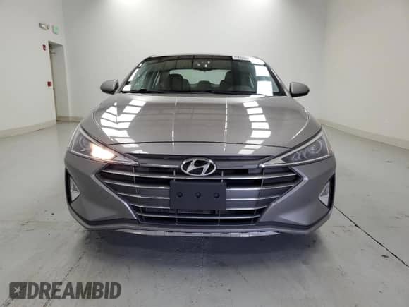 2020 Hyundai Elantra Value Edition with VIN KMHD84LF2LU086230, listed as a Copart auction lot 84008715 with 122,607 mi miles and Clean title. Bid and sale history available at DreamBid. Image 5.