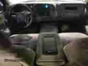 2000 Chevrolet Silverado 2500 с VIN 1GCGK23J0YF433111, выставлен на аукционе Copart как лот 57990415 с пробегом 183 248 миль миль и Списание • Salvage title. История ставок и продаж доступна на DreamBid. Изображение 8.