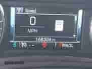 2017 Chevrolet Suburban Premier z VIN 1GNSCJKCXHR204770, wystawiony jako IAAI lot #42262898 z przebiegiem 166 304 mil mil oraz . Historia ofert i sprzedaży dostępna na DreamBid. Obrazek 15.