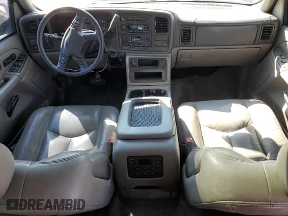 2006 Chevrolet Tahoe Z71 with VIN 1GNEC13Z36R111098, listed as a Copart auction lot 68204655 with 226,335 mi miles and Salvage title. Bid and sale history available at DreamBid. Image 8.