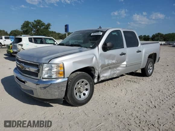 2012 Chevrolet Silverado 1500 LS z VIN 3GCPCREA2CG161784, wystawiony jako Copart lot #68204005 z przebiegiem Nie podano mil oraz Szkoda całkowita • Salvage title. Historia ofert i sprzedaży dostępna na DreamBid. Obrazek 1.