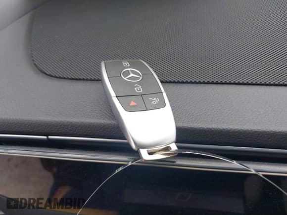 2023 Mercedes-Benz GLE 350 with VIN 4JGFB4JB4PA918619, listed as a IAAI auction lot 41942725 with 16,030 mi miles and . Bid and sale history available at DreamBid. Image 11.