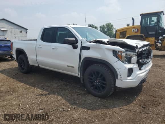 2020 GMC Sierra 1500 Elevation with VIN 1GTR9CEK8LZ166632, listed as a Copart auction lot 66988315 with 122,161 mi miles and Salvage title. Bid and sale history available at DreamBid. Image 4.
