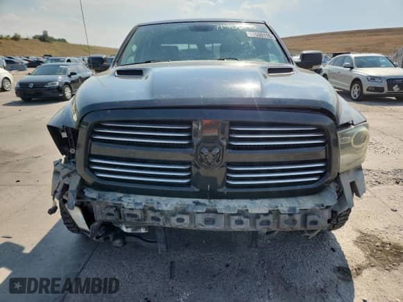 2013 Ram 1500 Sport z VIN 1C6RR7MT5DS535580, wystawiony jako Copart lot #71500115 z przebiegiem 169 575 mil mil oraz Szkoda całkowita • Salvage title. Historia ofert i sprzedaży dostępna na DreamBid. Obrazek 5.