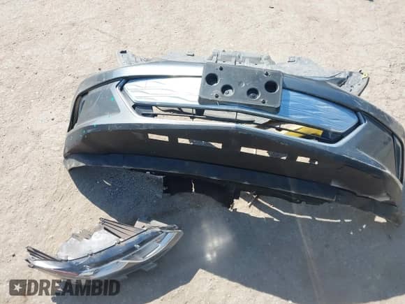 2017 Chevrolet Volt LT z VIN 1G1RA6S53HU178322, wystawiony jako IAAI lot #43347517 z przebiegiem 117 688 mil mil oraz . Historia ofert i sprzedaży dostępna na DreamBid. Obrazek 12.