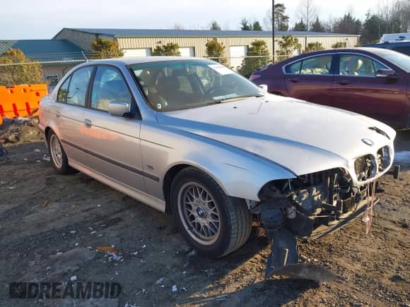 1999 BMW 5 Series 528i with VIN WBADM6336XBY31254, listed as a IAAI auction lot 41408089 with 221,176 mi miles and . Bid and sale history available at DreamBid. Image 1.