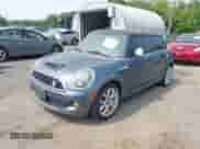 2010 MINI Hardtop S z VIN WMWMF7C54ATZ74321, wystawiony jako IAAI lot #42409281 z przebiegiem 193 547 mil mil oraz . Historia ofert i sprzedaży dostępna na DreamBid. Obrazek 2.