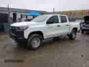 2023 Chevrolet Colorado 4WD Work Truck z VIN 1GCPTBEK3P1140835, wystawiony jako Copart lot #56874755 z przebiegiem 48 728 mil mil oraz Szkoda całkowita • Salvage title. Historia ofert i sprzedaży dostępna na DreamBid. Obrazek 1.