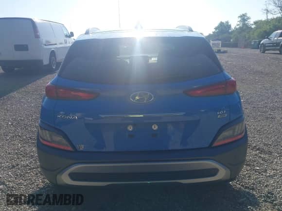 2022 Hyundai Kona Limited z VIN KM8K5CA34NU836927, wystawiony jako IAAI lot #42811651 z przebiegiem 26 798 mil mil oraz . Historia ofert i sprzedaży dostępna na DreamBid. Obrazek 17.