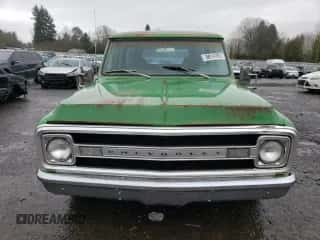 1971 Chevrolet Suburban с VIN CE261Z640706, выставлен на аукционе Copart как лот 87385634 с пробегом 818 477 миль миль и Чистый • Clean title. История ставок и продаж доступна на DreamBid. Изображение 5.