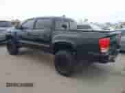 2016 Toyota Tacoma SR z VIN 5TFCZ5AN8GX002137, wystawiony jako IAAI lot #43262454 z przebiegiem 187 414 mil mil oraz . Historia ofert i sprzedaży dostępna na DreamBid. Obrazek 3.