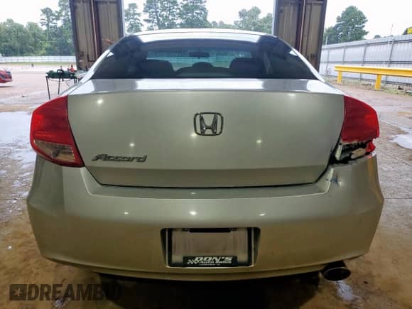 2011 Honda Accord LX-S with VIN 1HGCS1B31BA010751, listed as a Copart auction lot 60549685 with 117,499 mi miles and Salvage title. Bid and sale history available at DreamBid. Image 6.