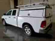 2018 Ram 1500 Express z VIN 1C6RR7FG8JS321047, wystawiony jako Copart lot #81482445 z przebiegiem 179 214 mil mil oraz Czysty tytuł • Clean title. Historia ofert i sprzedaży dostępna na DreamBid. Obrazek 2.