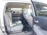 2007 Toyota Tundra Limited z VIN 5TBEV58117S461497, wystawiony jako IAAI lot #43565471 z przebiegiem 334 064 mil mil oraz . Historia ofert i sprzedaży dostępna na DreamBid. Obrazek 8.