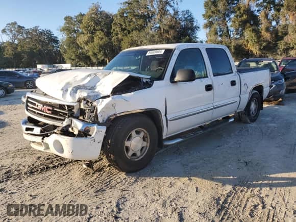 2004 GMC Sierra 1500 SLE with VIN 2GTEC13T741405355, listed as a Copart auction lot 84669864 with Not provided miles and Salvage title. Bid and sale history available at DreamBid. Image 1.