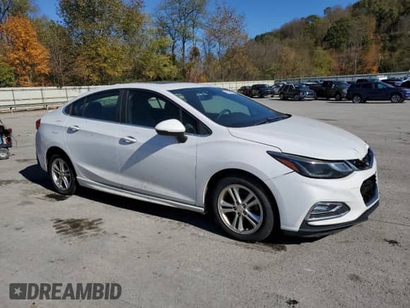 2017 Chevrolet Cruze LT с VIN 1G1BE5SM7H7181312, выставлен на аукционе Copart как лот 82754675 с пробегом 148 250 миль миль и Чистый • Clean title. История ставок и продаж доступна на DreamBid. Изображение 4.