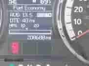 2011 Ram 1500 SLT z VIN 1D7RV1GT0BS537334, wystawiony jako IAAI lot #42969295 z przebiegiem 208 688 mil mil oraz . Historia ofert i sprzedaży dostępna na DreamBid. Obrazek 15.