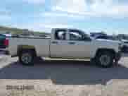 2014 Chevrolet Silverado 1500 Work Truck z VIN 1GCRCPEHXEZ270149, wystawiony jako IAAI lot #43492235 z przebiegiem 230 000 mil mil oraz . Historia ofert i sprzedaży dostępna na DreamBid. Obrazek 13.