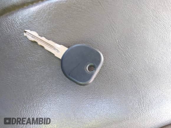 2012 Chevrolet Express Cargo с VIN 1GCWGFCAXC1127673, выставлен на аукционе IAAI как лот 43499329 с пробегом 279 247 миль миль и . История ставок и продаж доступна на DreamBid. Изображение 11.