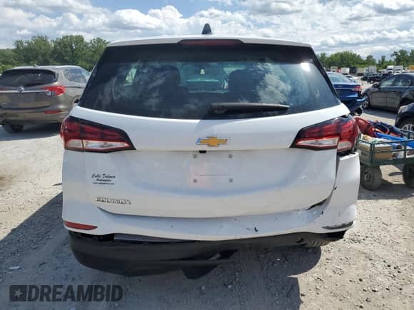 2022 Chevrolet Equinox LS z VIN 3GNAXHEV1NS206308, wystawiony jako Copart lot #56962005 z przebiegiem 17 283 mil mil oraz Szkoda całkowita • Salvage title. Historia ofert i sprzedaży dostępna na DreamBid. Obrazek 6.